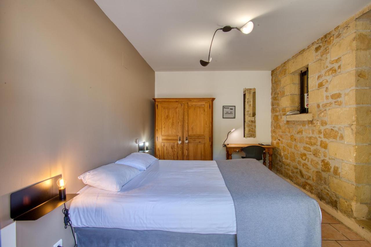 Hotel Le Relais Du Touron カルサック・アイヤック エクステリア 写真