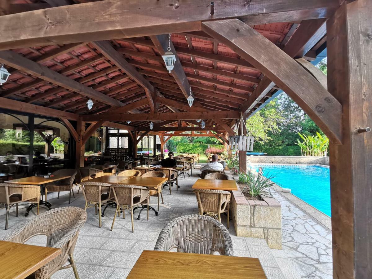 Hotel Le Relais Du Touron カルサック・アイヤック エクステリア 写真