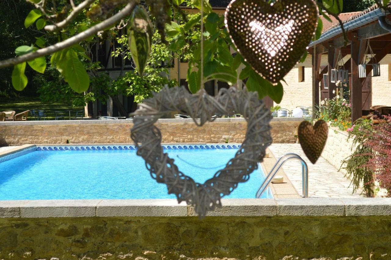 Hotel Le Relais Du Touron カルサック・アイヤック エクステリア 写真
