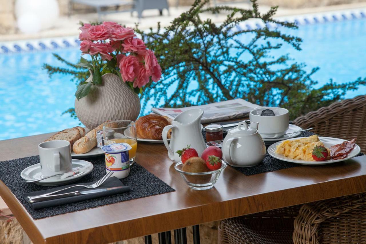 Hotel Le Relais Du Touron カルサック・アイヤック エクステリア 写真